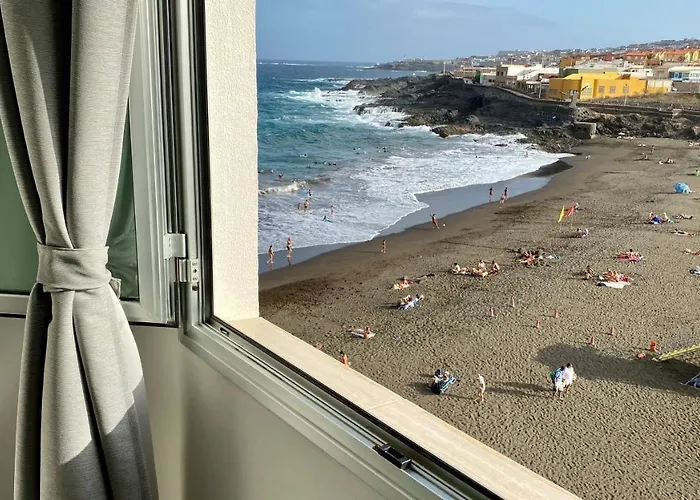 Hermoso Edificio Frente Al Mar, A Pie De Playa Y Hermosas Vistas Апартаменты