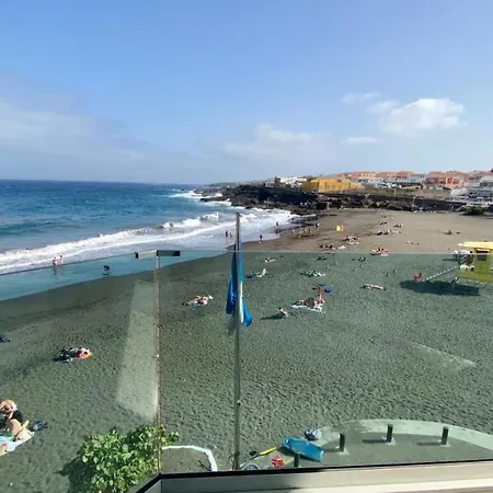 Hermoso Edificio Frente Al Mar Con Gran Terraza Y Hermosas Vistas Las Palmas de Gran Canaria