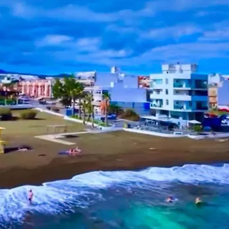 아파트 Hermoso Edificio Frente Al Mar, A Pie De Playa Y Hermosas Vistas *