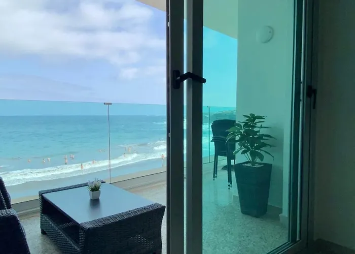Apartman Hermoso Edificio Frente Al Mar, A Pie De Playa Y Hermosas Vistas