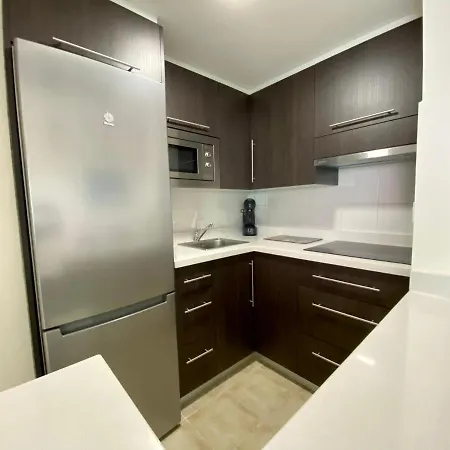 Apartamento Frente Al Mar Con Gran Terraza Y Hermosas Vistas