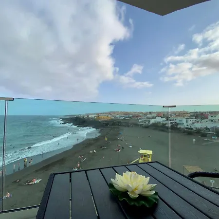 Hermoso Edificio Frente Al Mar, A Pie De Playa Y Hermosas Vistas * 大加那利岛拉斯帕尔马斯