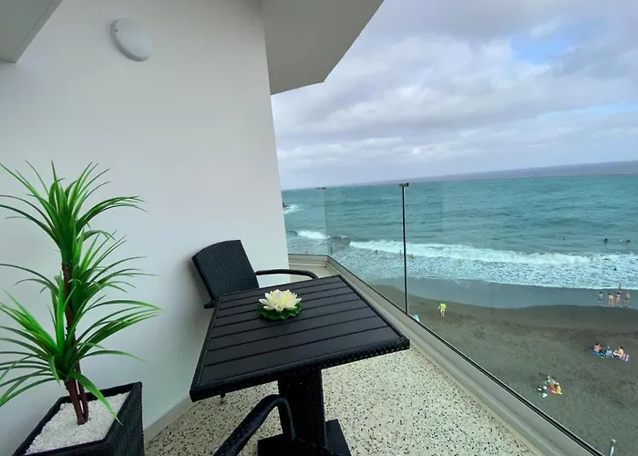 Apartment Hermoso Edificio Frente Al Mar, A Pie De Playa Y Hermosas Vistas Las Palmas de Gran Canaria