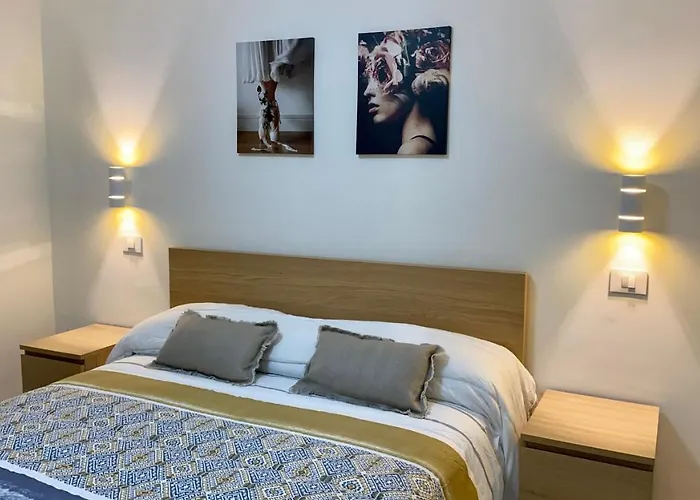 Apartamento Hermoso Edificio Frente Al Mar Con Gran Terraza Y Hermosas Vistas